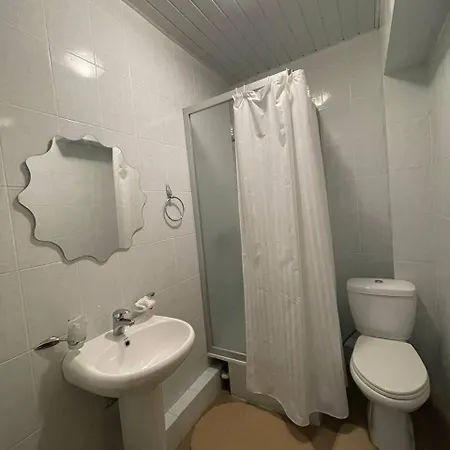 Tourkomplex Karpaty מלון