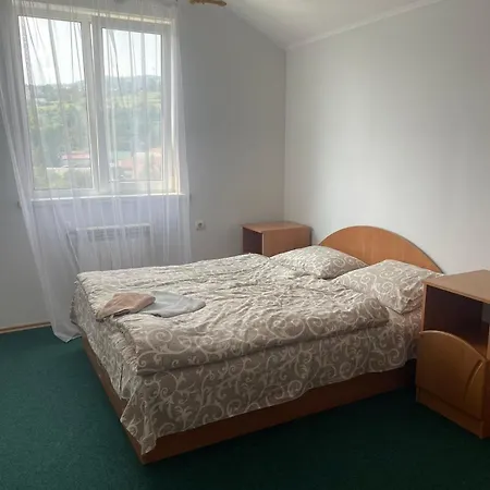 Tourkomplex Karpaty מלון 3*